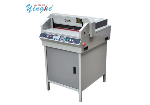 paper cutting machine